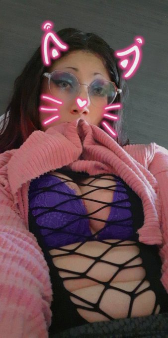 Active and Selling 🥵🥵 Gallery is ridiculously big, and I love doing customs Dm me for details 😘 Snapchat:<a href="/tag/findom"class="tags"><span>#findom</span></a><a href="/tag/sellingcontent"class="tags"><span>#sellingcontent</span></a><a href="/tag/buyingcontent"class="tags"><span>#buyingcontent</span></a><a href="/tag/nsfwtwt"class="tags"><span>#nsfwtwt</span></a>