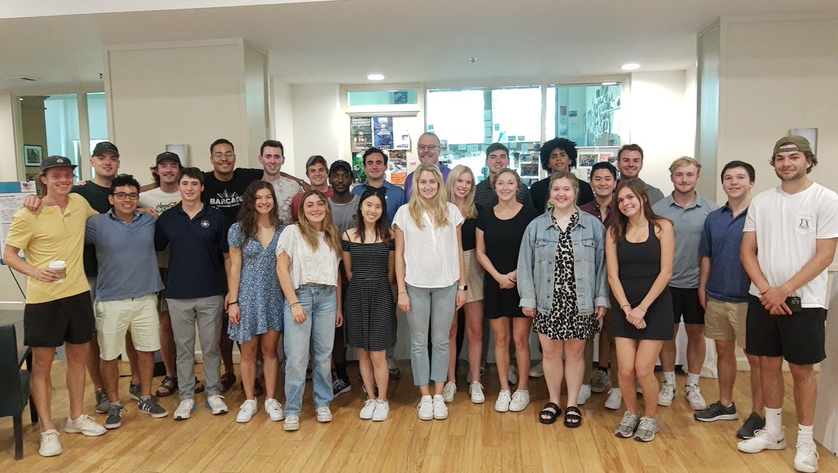 W&L Williams School tweet media