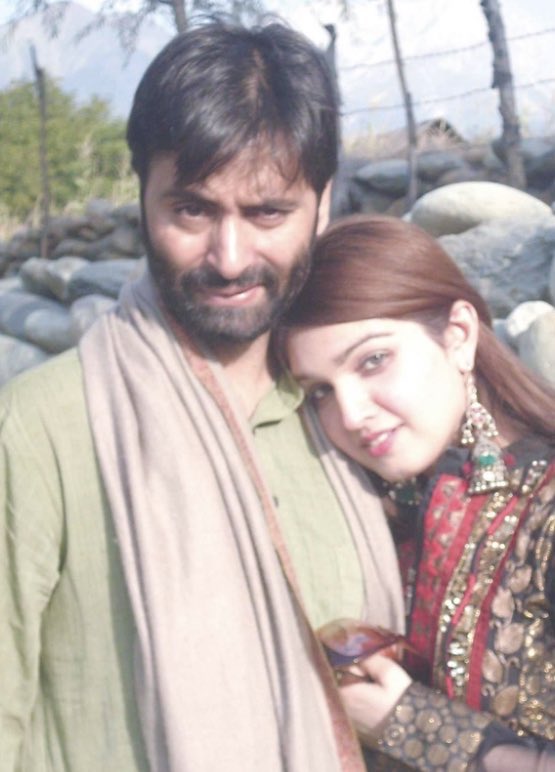 We will never give in nor give up! Yasin Malik is the son of the soil. #ReleaseYasinMalik Every Kashmiri&amp; Pakistani Shout Free Yasin Malik till the skies shake! The iconic leader will never beg 4 life be4 Indians nor surrender.struggle 4 Azadi will continue till r last breath