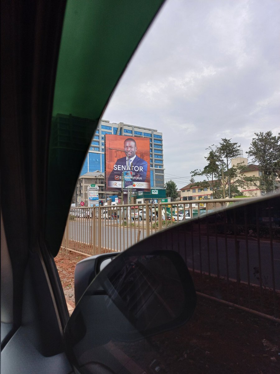 ApKimani's tweet photo. Please akina Ruto and Raila consult the incoming Nairobi Senetor where or who did his posters, very organised and SMART. There is future here,, 
#andrewkibe https://t.co/h5WaY6BsLD