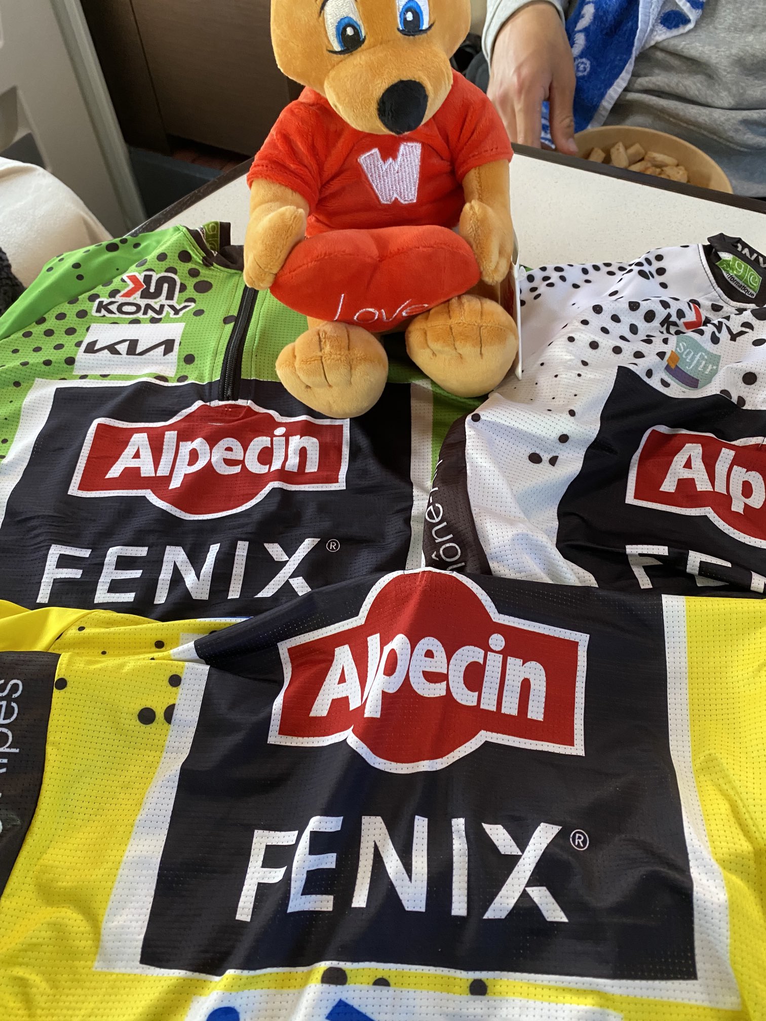 Henri Uhlig (henri_uhlig) / Twitter