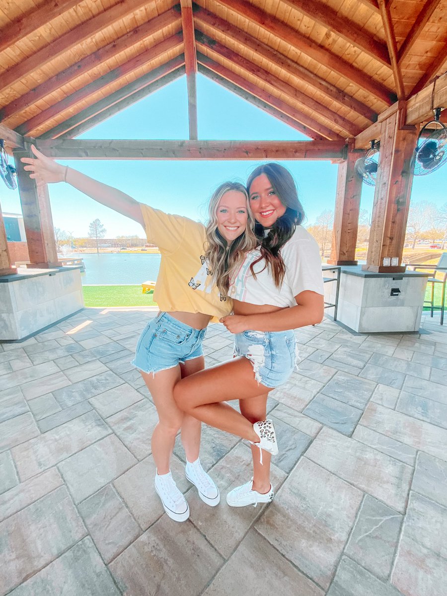 potential new members… we’re looking for you to sign up for formal recruitment!!! 💖🌀🕺
RECRUITMENT REGISTRATION OPENS UP IN ONE WEEK! be on the lookout for the link in our bio on June 1st! 🪩💓🤠❤️‍🔥