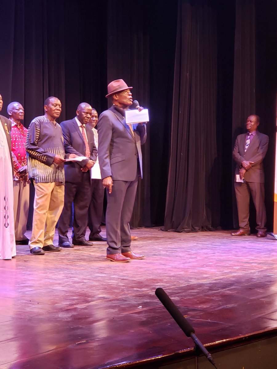 UNCC_UG's tweet photo. Christopher Mukiibi speaking at the Launch of the Legends of Theatre Association
#LegendsOfTheatre https://t.co/WKIVcXpAD5