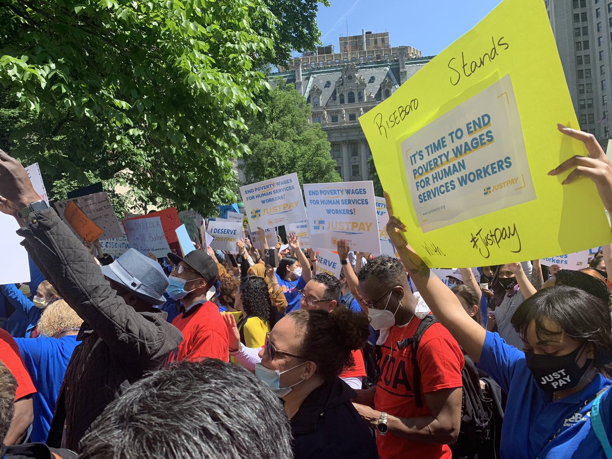 liveonny's tweet photo. LiveOn NY was proud to join hundreds of orgs, advocates &amp; others at todays @HSC_NY #JustPay rally to demand @NYCMayor to #justpay all human services workers with a 5.4% COLA!! https://t.co/gsgRydOSGD
