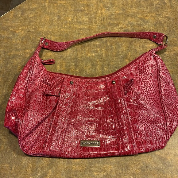estateoforder's tweet photo. So good I had to share! Check out all the items I'm loving on @Poshmarkapp from @AleySunflower #poshmark #fashion #style #shopmycloset #sagharbor #louisvuitton #dereklam: https://t.co/b9ZWixrSO4 https://t.co/P5FEMGQ1xB
