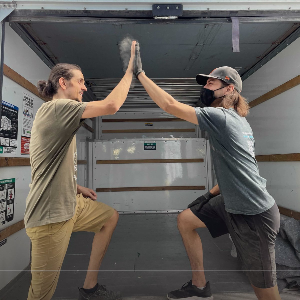 Peu importe ce que tu déplaces, MoveMate est là pour t’aider!🤝Viens jeter un coup d'œil sur le lien en bio pour obtenir une estimation gratuite!

#moving #movingday #startup #deliverycompany #quebeccity #montreal #vancouver #calgary