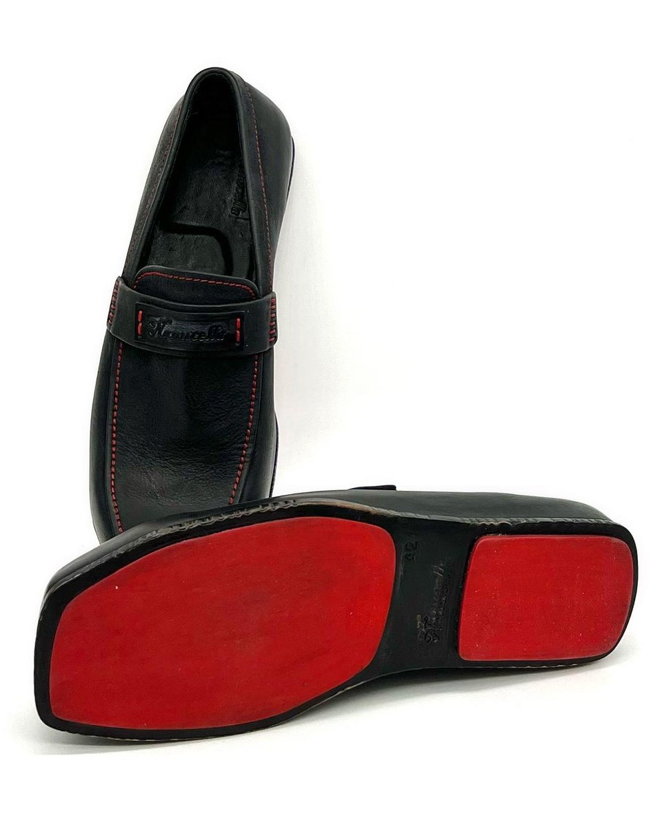 Nanucella's tweet photo. Nanucella loafers in black #nanucella #loafers  #Shoes https://t.co/5VpWNtGXbO