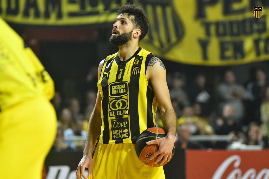 Martes de <a href="/BasketCAPuy/">PEÑAROL | Basketball</a>
Miércoles de <a href="/OficialCAP/">PEÑAROL</a> 
Jueves de <a href="/FutbolSalaCAP/">PEÑAROL | Fútbol Sala</a> y <a href="/CAPVoley/">PEÑAROL | Voleibol</a> 
Viernes de <a href="/CAP__Rugby/">PEÑAROL | Rugby</a> 
Sábado de <a href="/CAP_Handball/">PEÑAROL Handball</a> 
Domingo de <a href="/OficialCAP/">PEÑAROL</a>