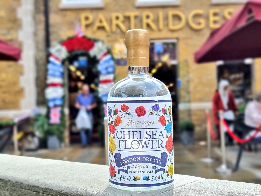 The week is filled with botanical vibes so our Chelsea Flower Gin is fit for the occassion. It contains 19 botanicals including rose and can be paired with a tonic water of choice. bit.ly/3sWFRiR