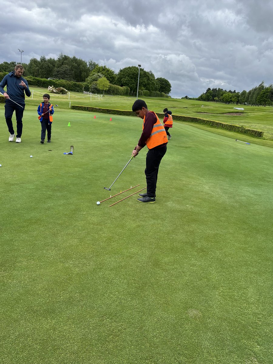 Hillcrest_Leeds's tweet photo. Year 5 had a fantastic afternoon at @LeedsGolfCentre this afternoon. They worked on the driving range, producing some impressive long-range hits and also improved their putting skills. ⛳️ Thank you for hosting us! https://t.co/KivA6Q8OUq