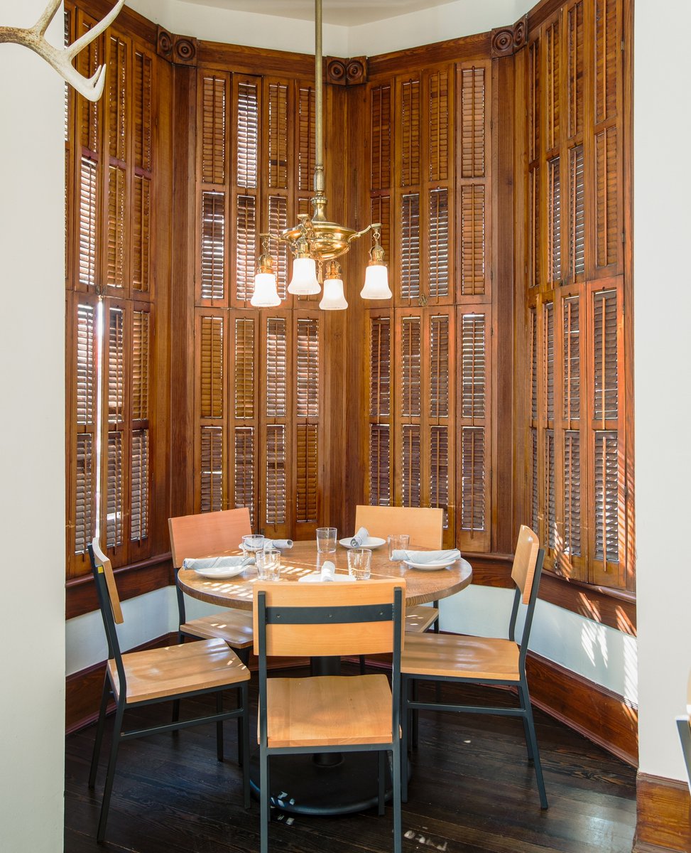 It's graduation season, and we have the perfect spot, small or large, to celebrate the occasion. Reservations are available, so get in to snag the ideal picture-worthy spot in the restaurant! (we have many in our historic location)