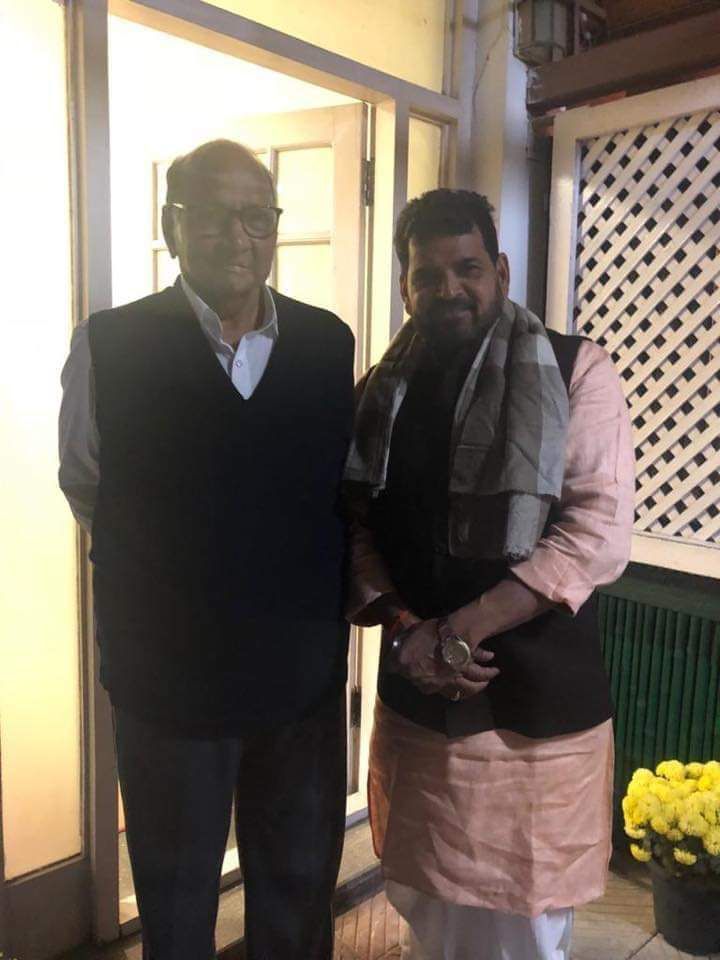 SandeepDadarMNS's tweet photo. आता ही बैठक कधी झाली आणि अश्या किती बैठका झाल्या #सापळा https://t.co/7KsSZvyznN
