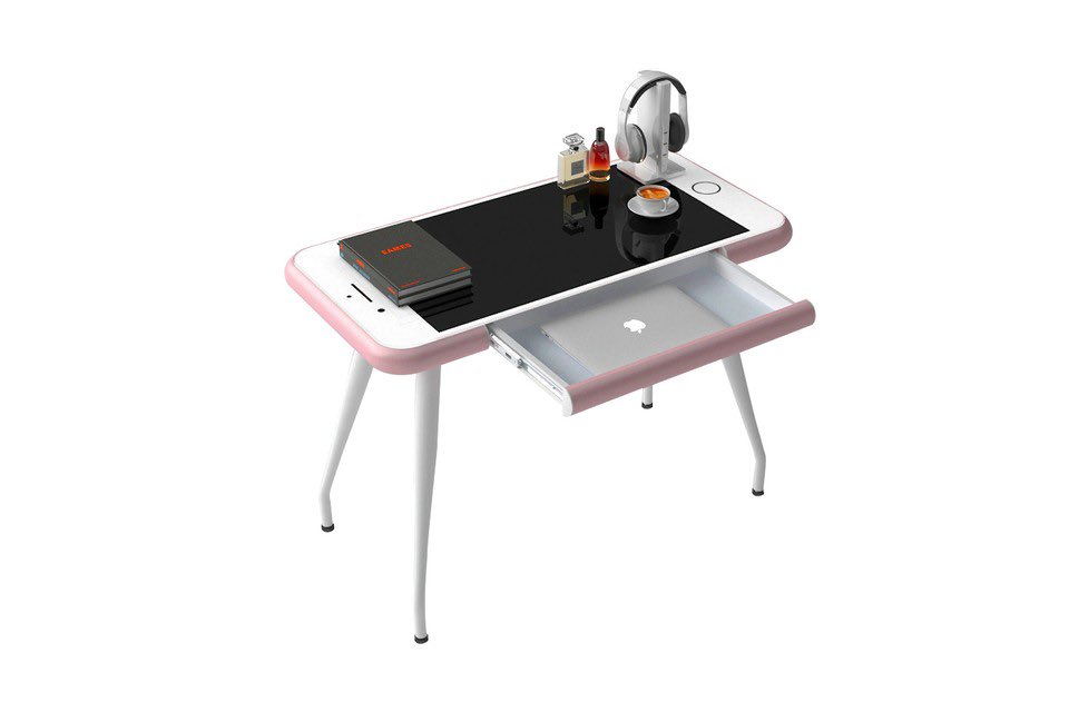 _DonBastian_'s tweet photo. This is what the peak workdesk looks like. Just a massive iPhone with a drawer. Did I also mention the in built speakers? Yeah. Swag 🫡 https://t.co/iBiqirQ0n0