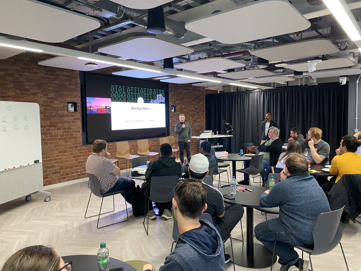 devopsmanc's tweet image. Our panel is just about to start if you’re not tuned in yet.