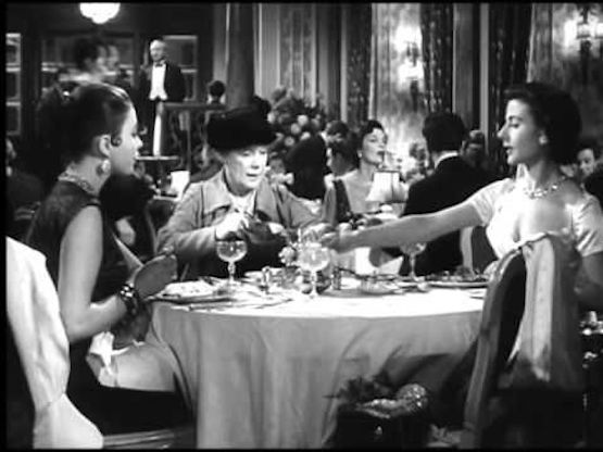 RookieLouie's tweet photo. How're U Doing Dear Cinephiles, today I propose to thee a British film #TurntheKeySoftly a 1953 Maurice Cowan production presented by J.Arthur Rank Organisation with #TerenceMorgan #YvonneMitchell #JoanCollins and #KathleenHarrison I really really like it, maybe u too so I expect https://t.co/ywTDot8RuR