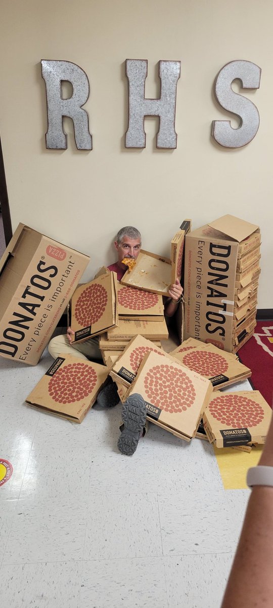 David Cowan (@cowansscience) on Twitter photo S/O to <a href="/donatosnash/">Donatos Nashville</a> Murfreesboro location for loving on our <a href="/RiverdaleHighTN/">Riverdale HS</a> staff today as we finish up the year! More pizza than the law should allow! This is how it ended for the legendary Lamar Davis! <a href="/Donatos/">Donatos Pizza</a> #TheBestWayToGoOut S/O to <a href="/donatosnash/">Donatos Nashville</a> Murfreesboro location for loving on our <a href="/RiverdaleHighTN/">Riverdale HS</a> staff today as we finish up the year! More pizza than the law should allow! This is how it ended for the legendary Lamar Davis! <a href="/Donatos/">Donatos Pizza</a> #TheBestWayToGoOut