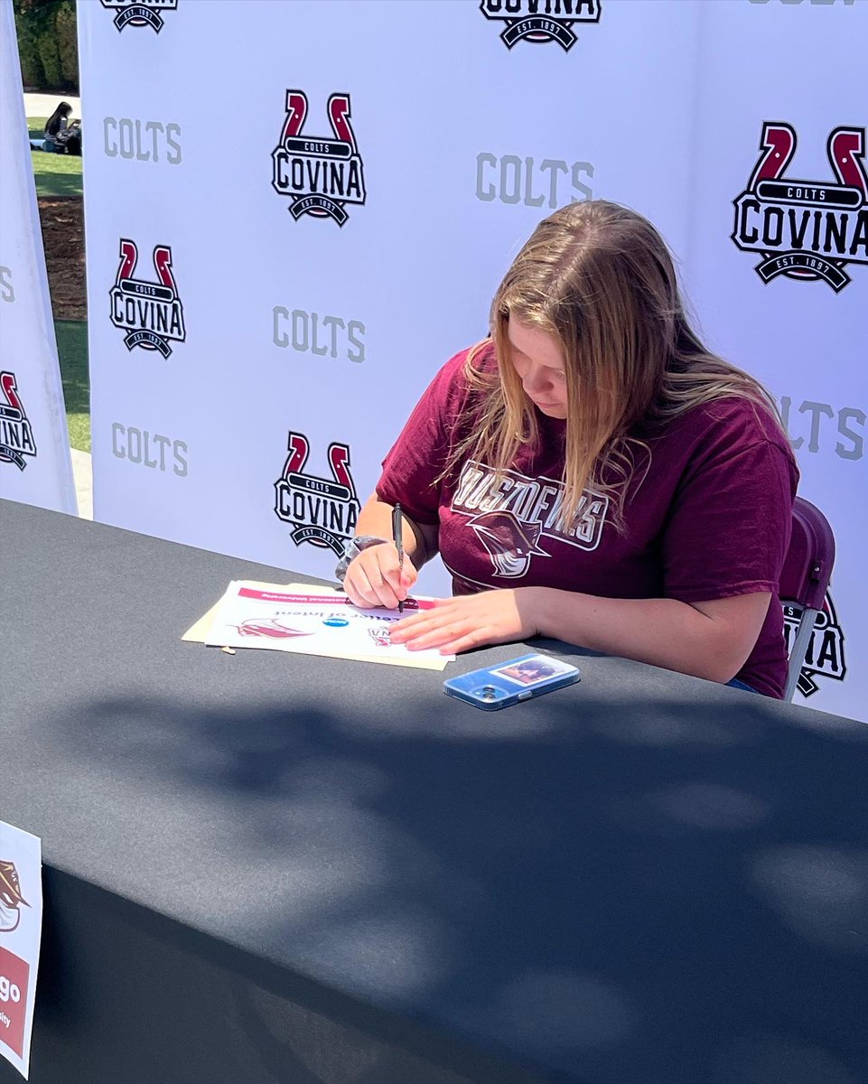 Congrats Manny Mendoza (🏃🏾track) and his commitment to Arizona Christian University @firestormtrack and to Kennedy Griego (🥎 softball) and her commitment to Texas A&M International! Good luck and Go Colts! @CovinaColts @CovinaValleyUSD @PrepCalTrack @James_Escarcega @SGVNSports