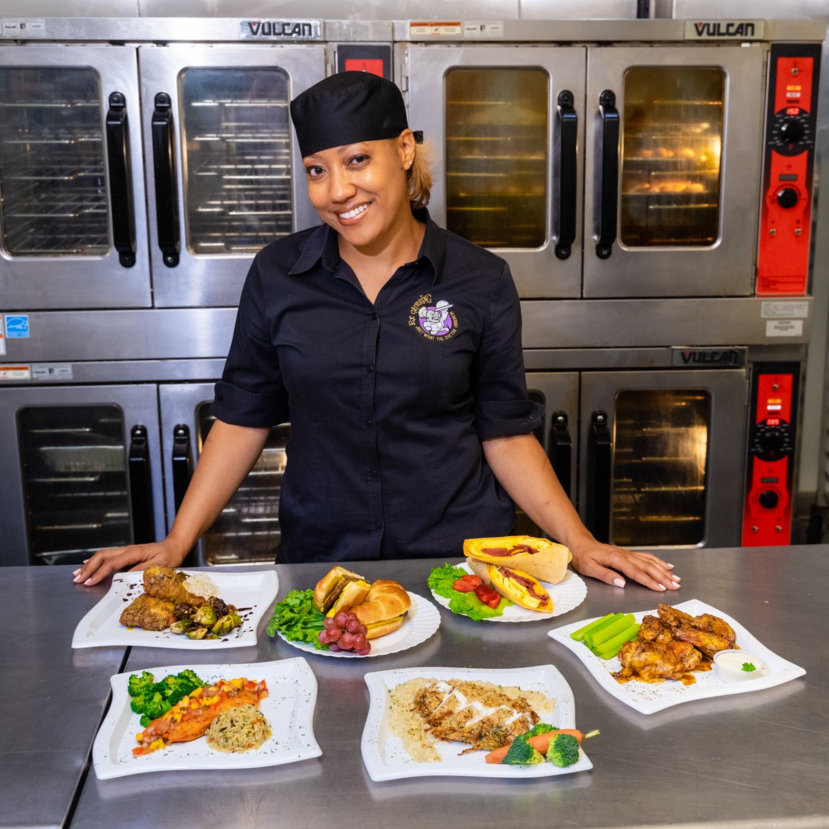rxdcmetro's tweet photo. When it comes to serving up a delicious meal, you can always count on the team at Rx Catering to deliver. #HealthyLiving #WeightManagement #CateringLife #EatingToLive #PartyFood #BlackOwnedBusiness #DCFood #VAFoodie https://t.co/mE76LqWUuC