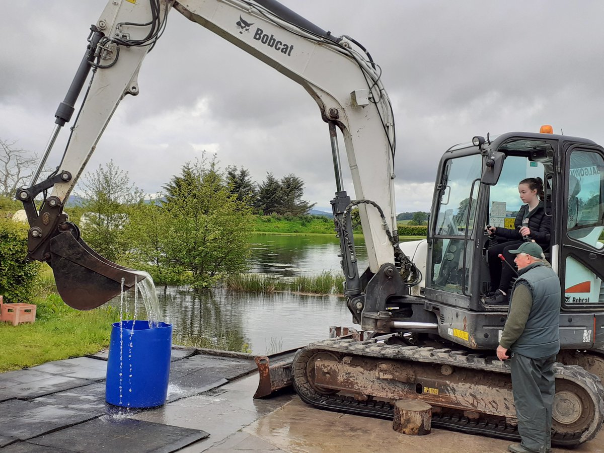 PitfourSchool's tweet photo. Primary 7 getting 'stuck into' activities week, working as a #team and building their resilience by moving out from our #comfortzone  . A big thank you to @AbzSailingTrust and @lochteracts . #resilience #learning #sport #enjoyment https://t.co/s5cMJnZ8Pw