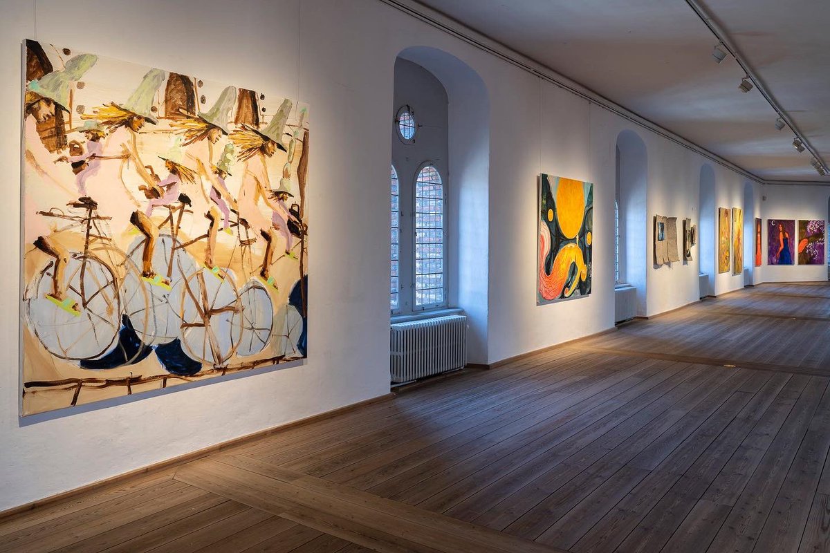HenrietteHell's tweet photo. #børnibyen tag forbi #rundetaarn og se #kassandrassøstre og køb dit yndlings værk med hjem: https://t.co/kBbyrwEEKr
#kunst #udstiling #kunstudstilling #børnevenlig #cph https://t.co/BXrRu8eKiA