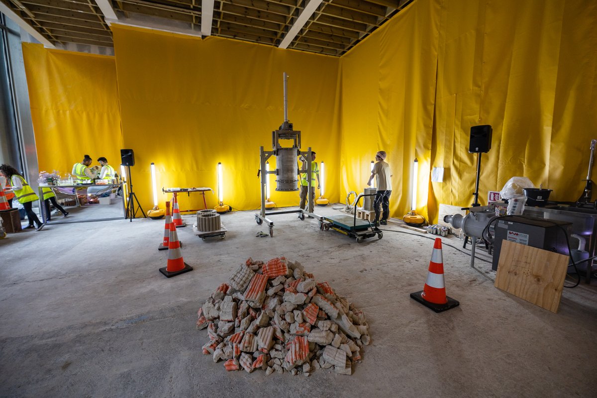 Ever wondered how an artist prepares for their next show? "The Remnants" by Anton Alvarez, commissioned by #BrookfieldProperties for 100 Bishopsgate in London, was a two-part residency and exhibition that intended to show that process. Learn more at
the-remnants.co.uk./