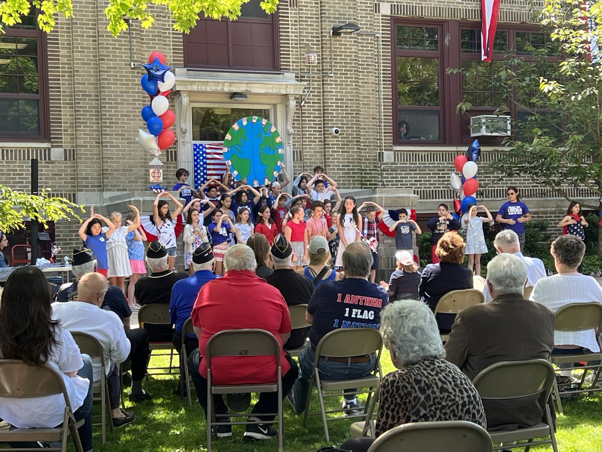 Lincoln School tweet media