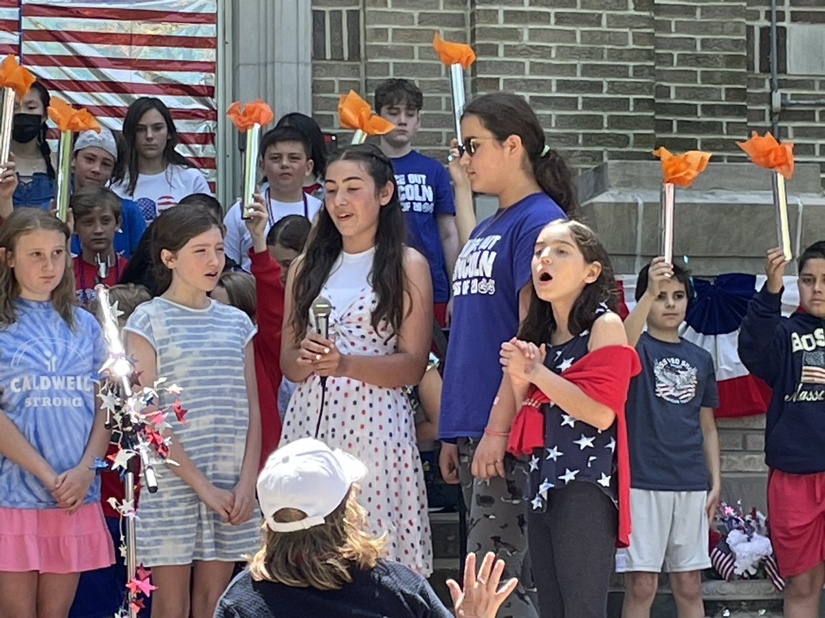 Lincoln School tweet media