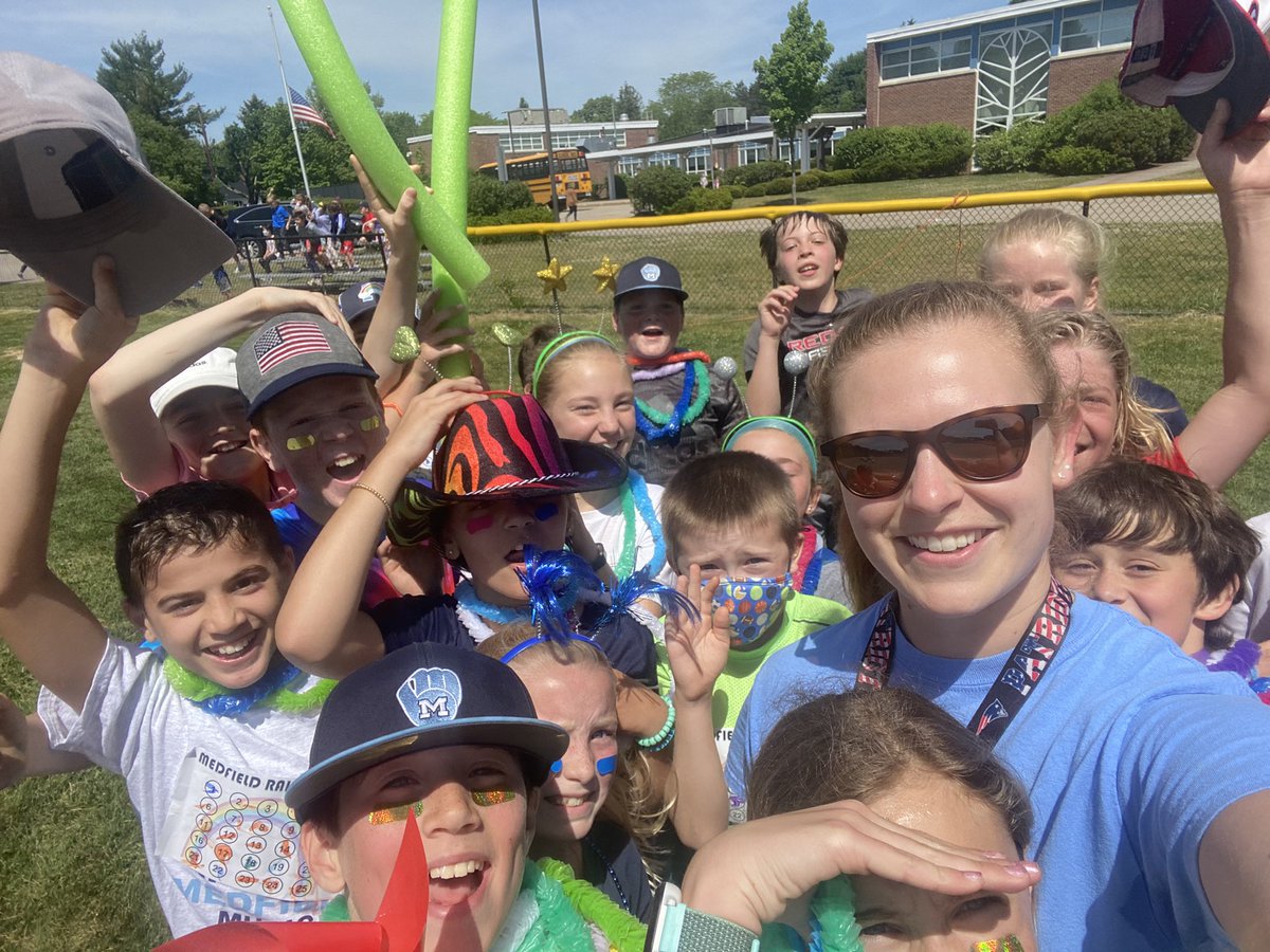 Ms_Johnsonrm20's tweet photo. What an awesome day! https://t.co/F8BKJEK5Ii