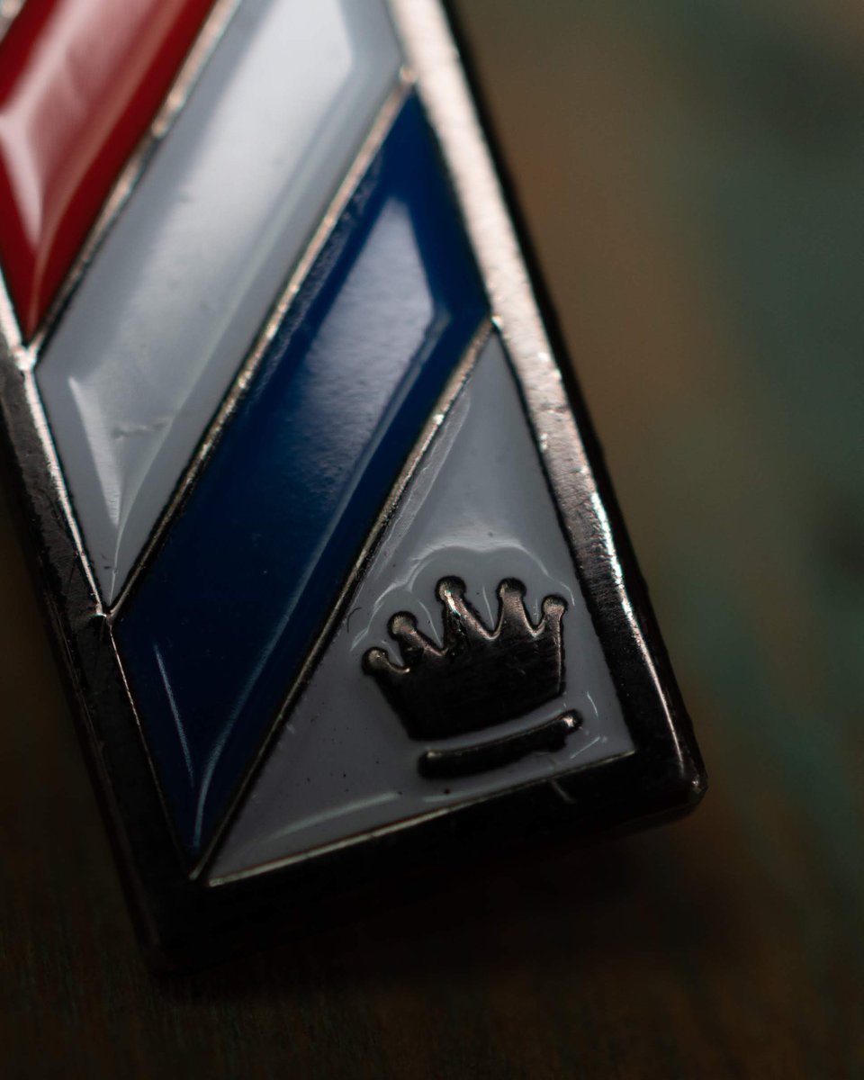 Bonafide.
Wear The Crown.
Since 2012.

#Bonafide #Pomade