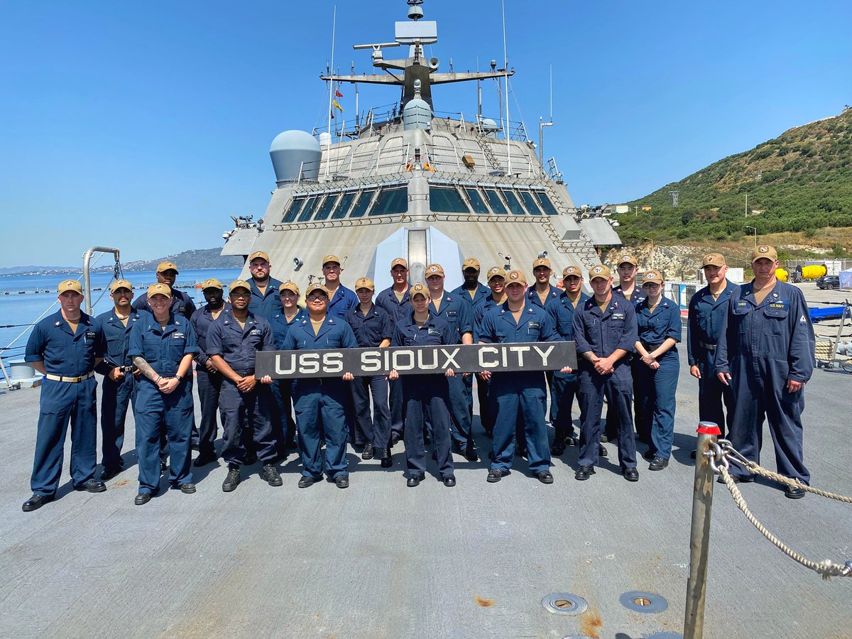 linkpowars's tweet photo. Active and Reserve MET Sailors completed supporting PMAV onboard USS SIOUX CITY in Souda Bay. Great job. @USNavyCNR @USNavy @SurfaceWarriors @surflant @navy_reserve @NavyTimes #navy #reserves #lcs #soudabay #crete #greece #c6f #navynews #lcs11 https://t.co/lL3XKyOjZN
