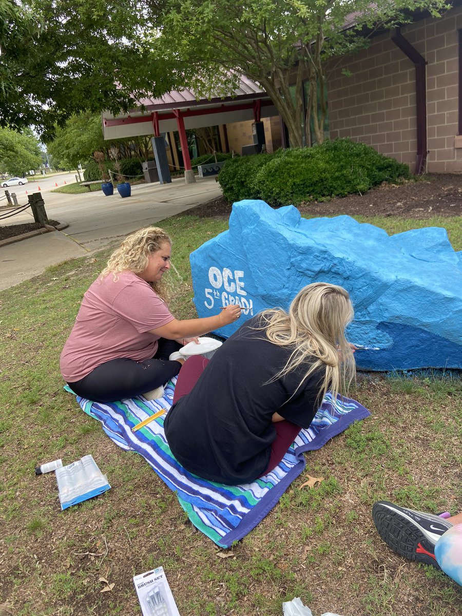 Erin May at OCE tweet media