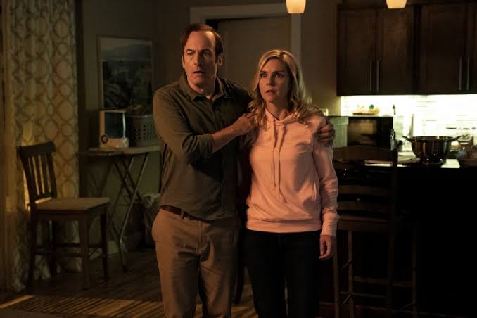 OrcunDemiroz's tweet photo. #BetterCallSaul hakikaten bazı bölümleri ve anları ile #BreakingBad'i aşıyor. Final sezonunun 7. bölümü #PlanAndExecution'daki kapanış planı da kalbe mıh gibi çakılıyor. Lalo Salamanca'nın tekinsizliği ve acımasızlığı Fring'i sıkıştırıyor, intikam ateşi kötülüğü büyütüyor. ☠️🔥 https://t.co/OPHwARsreq