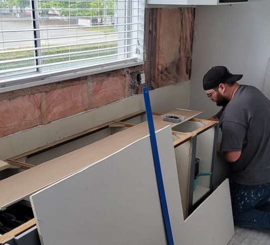 1364servicesInc's tweet photo. Our latest project is underway! New countertops and backsplash coming this week. Working with @Mr.Miller's Handy-Man Services Ltd.  to get it done. Get in touch with us to work on your latest project!   🔨

#mr.millershms #kitchenreno

@SMART RENO @Houzz https://t.co/GIQ8dF4FZn