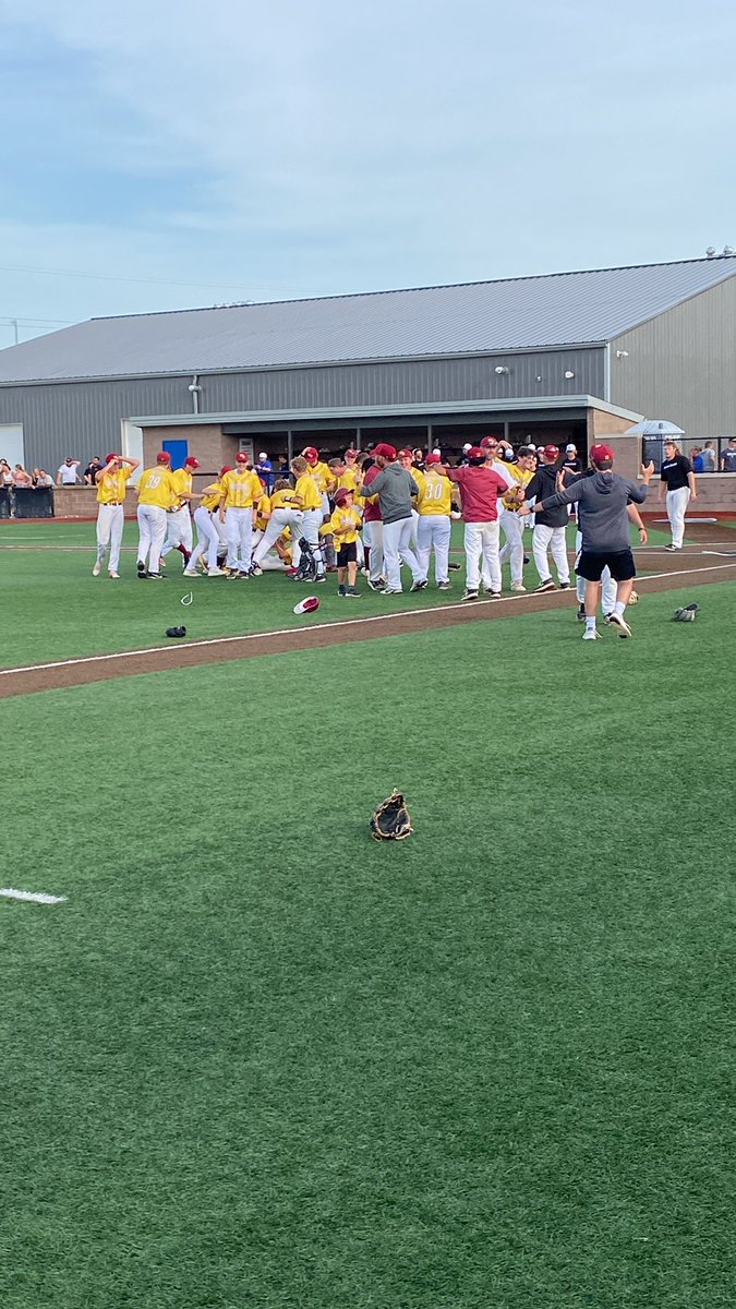 FINAL:

<a href="/wnhsbb/">Westerville North BB</a> 3
Central Crossing 2

DISTRICT CHAMPS!! North’s first since 1988!