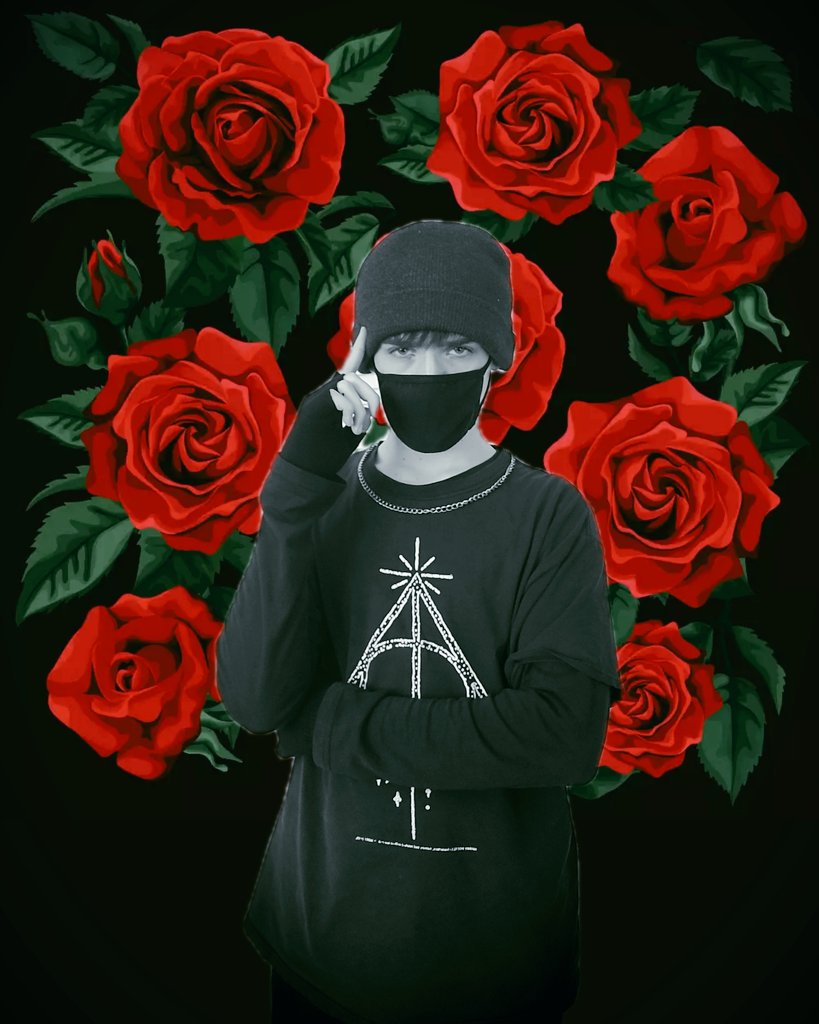 dom_kills's tweet photo. "Rose's of Wonderland"!!!!! 
#rose #roses #creativity #creativephoto #photography https://t.co/JyTreieVxp