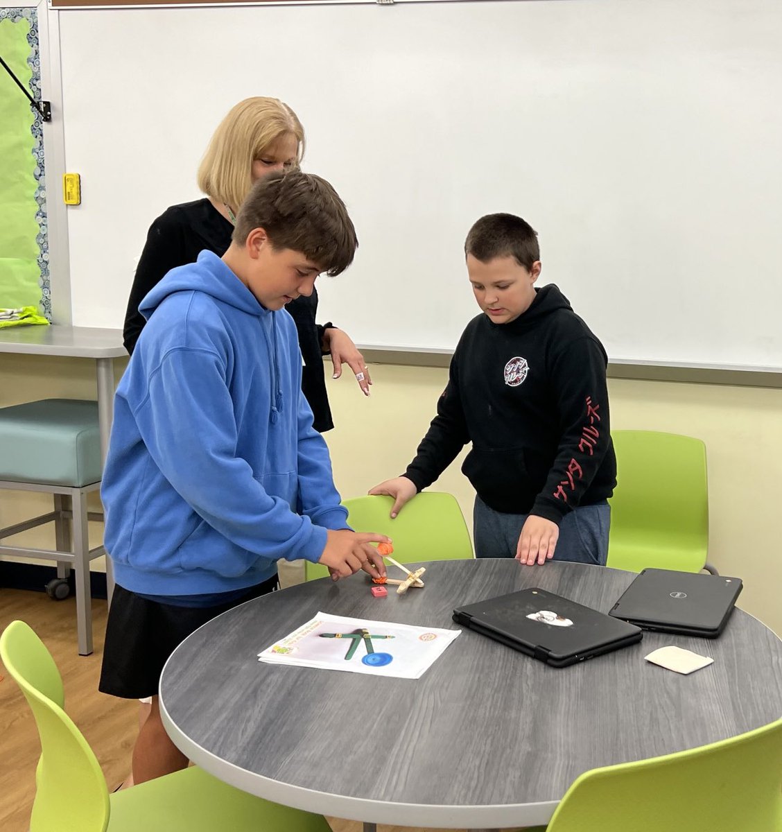 HSLibPawling's tweet photo. Creative Problem Solving class was working in the Makerspace today! Making directions for fellow students for airplanes, catapults, coding Sphero Bolts and macramé! https://t.co/ET0W2GEiba