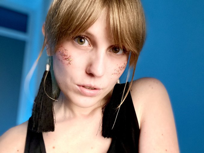 woke up so horny today 🤭 Join my show at https://t.co/7HJRIIZUTp https://t.co/Hnhvo5dtXx<a href="/tag/%D0%BC%D0%BE%D1%8F%D0%B3%D0%BE%D0%B4%D0%BE%D0%B2%D1%89%D0%B8%D0%BD%D0%B0%D0%B2%D1%82%D0%B2%D0%B8%D1%82%D1%82%D0%B5%D1%80%D0%B5"class="tags"><span>#моягодовщинавтвиттере</span></a>