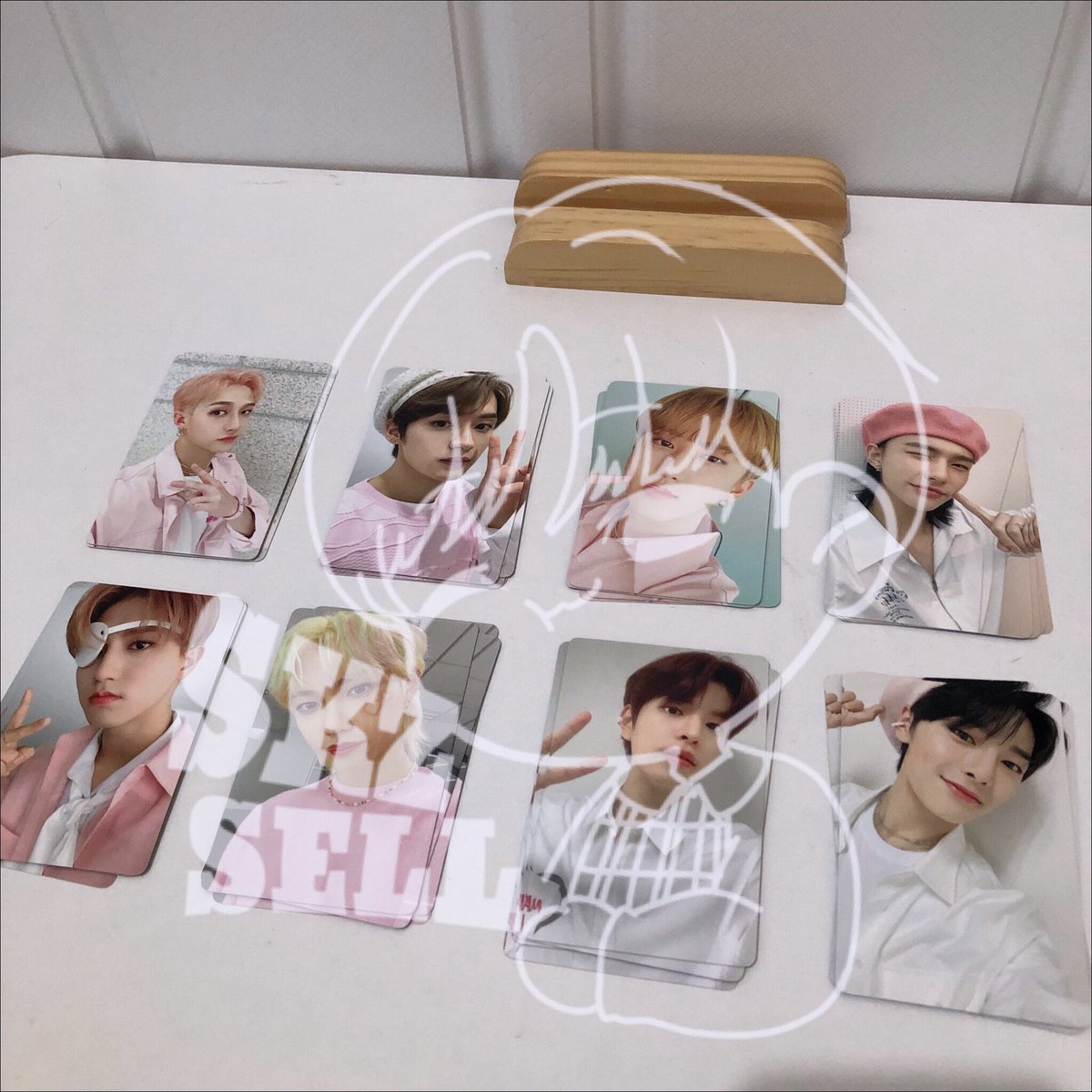 _skzsell_'s tweet photo. Withfans (3 / ending) NOEASY 

#skzsell_arrived ❤︎
(late post) https://t.co/lBCOKu1BNY