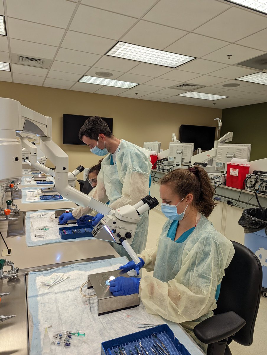 CrystalLincol12's tweet photo. I broke out the OLD phaco machine for tonight's lab with @UNCOphtho. I'm proud of myself for remembering how to set it up! @UNCsim https://t.co/c6X57KG3cQ