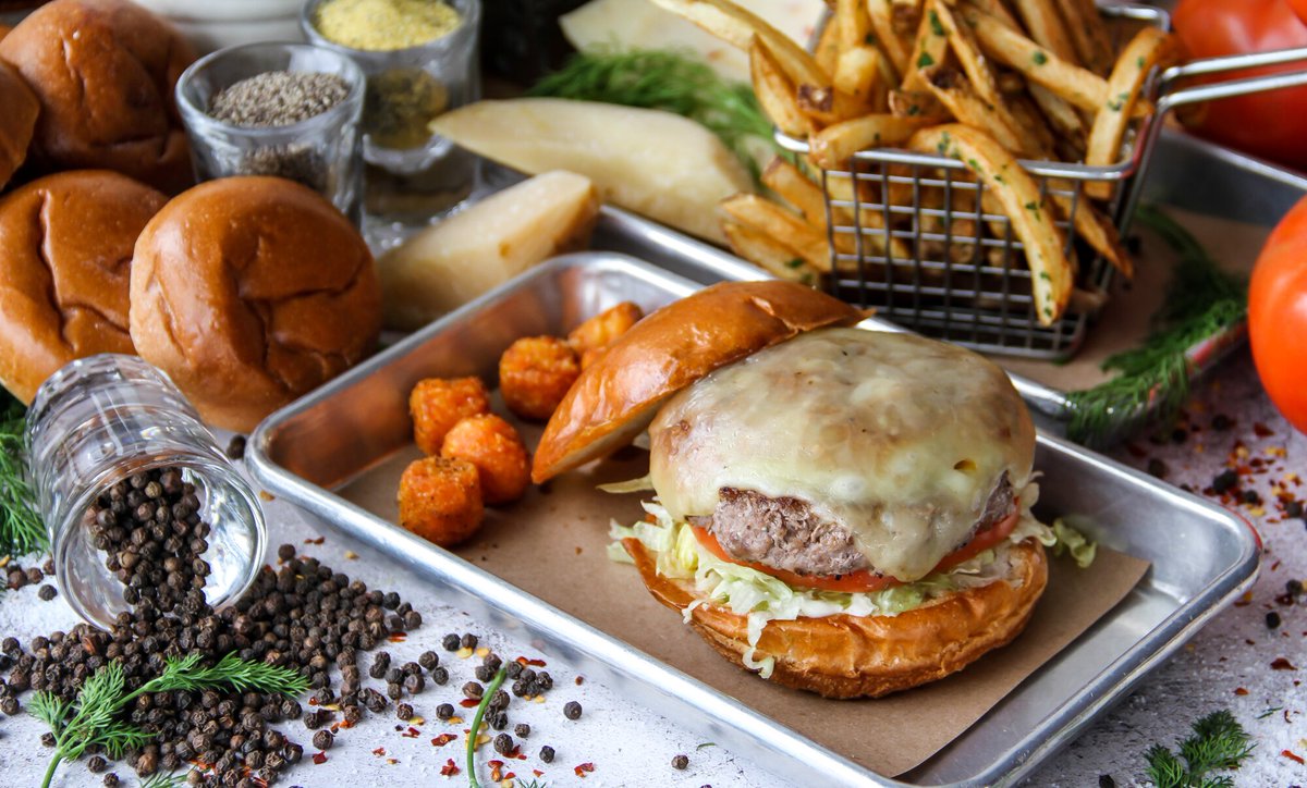 Burgers are everything  🍔 🍔 🍔 ny strip*