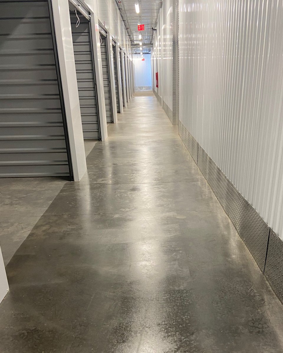 acsazinc's tweet photo. Pics from today... Concrete sealer application at a new storage facility in North Phx (Before-During-After) #acsazinc #acs #asap #wwc #clean #cleaning #cleaner #construction #subcontractor #build #builder #arizona #scrubbing #scrub #concrete #sealer #shine #floors #detail #work https://t.co/knsmJtjJ9X