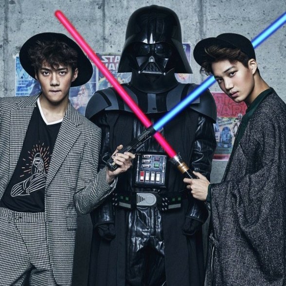 cafecomkimchi's tweet photo. Hoje, dia 25 de maio, é comemorado o Dia do Orgulho Nerd. Nada mais justo do que celebrar com os maiores geeks do K-pop, né? E claro que estamos falando de #EXO!

Segue o fio para lembrar algumas das maiores nerdices do grupo. 🧶 

#DoseDeKpop #OrgulhoNerd #DiaDaToalha https://t.co/eQayfzADZB