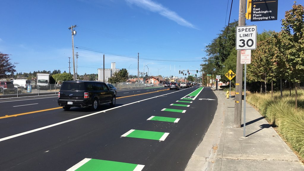 PetalumaCityGov's tweet photo. Local Road Safety Plan | Plan Local de Seguridad Vial
https://t.co/JXdoE7xnSi
#Petaluma #LRSP #Construction https://t.co/0jFT5PbIrm