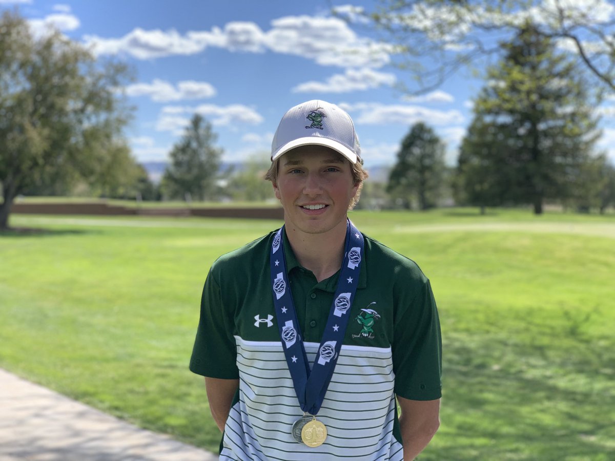NGAgolf's tweet photo. Class B Individual Champion Will Mullin of Omaha Skutt.

Rounds of 68 (-4) and 75 (+3) for a 143 (-1) total to capture the state title.  

#NebGolf | #NebPreps https://t.co/EKCK0DUr1e