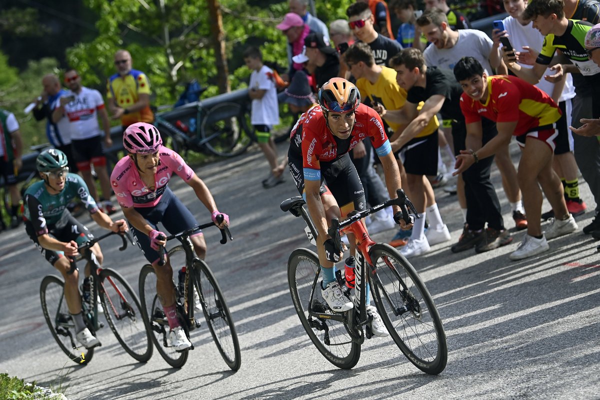 👏 What a day for our team! @SantiagoBS26 won the stage, and @MikelLandaMeana moved onto the GC podium @giroditalia #RideAsOne #Giro 🔗 bit.ly/3sYFW5n