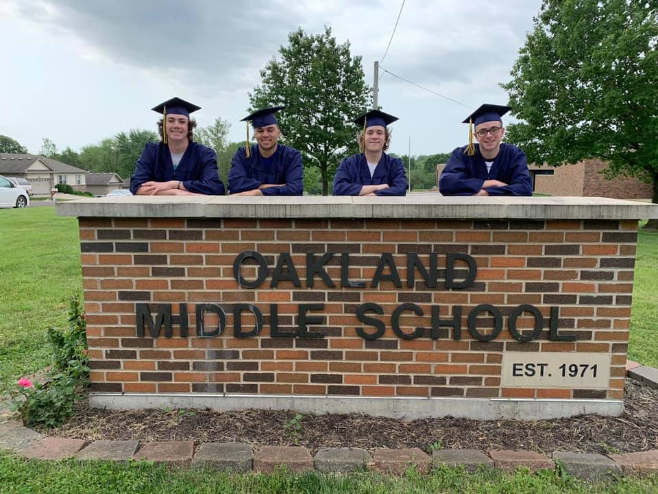 ReaderRBS's tweet photo. We always say Once an Eagle, Always an Eagle, so it was so heartwarming to see these photos taken last weekend by our former Eagles who are graduating from CPS High Schools. So proud of all of you! 🧡💙❤#cpsbest #EaglesATwork #scholarfirst https://t.co/QQ9XasKfZ3