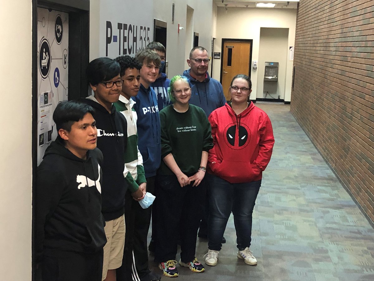 ptech535's tweet photo. P-TECH 535's CubeSat team's satellite launched today! Over the next two years, our students will write code and collect data. The P-TECH 535 team is working to improve our world! @rps535 @PTECHNETWORK
#IBMSpace #WearePTECH https://t.co/H5LGfLyjot
