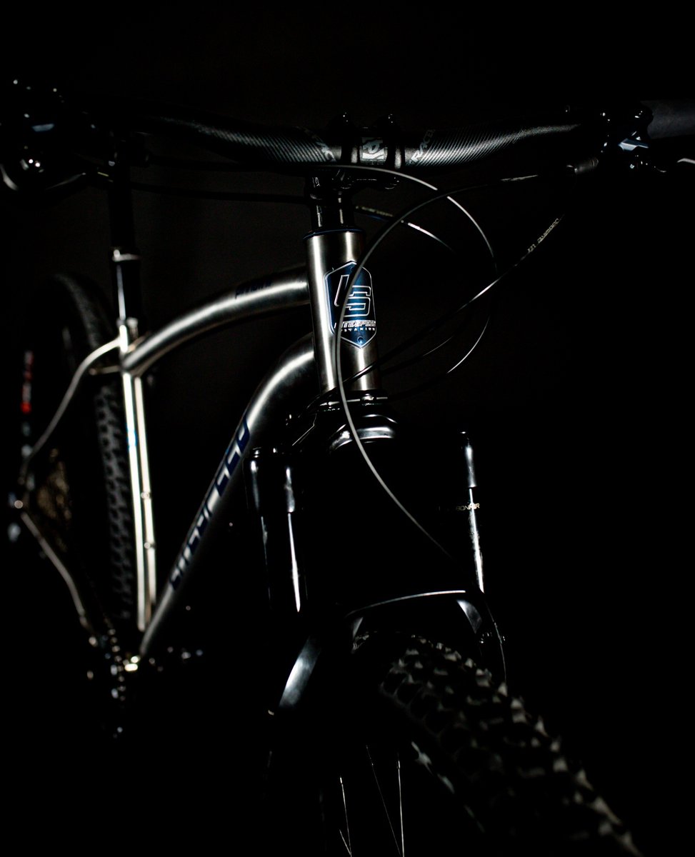 Litespeed_Bike's tweet photo. The Pinhoti III will go confidently where you point it—without penalty.
Explore the Pinhoti III here.
https://t.co/tz86rvYUDk
#LegendaryTI #mtb https://t.co/vXXLwNGN1l