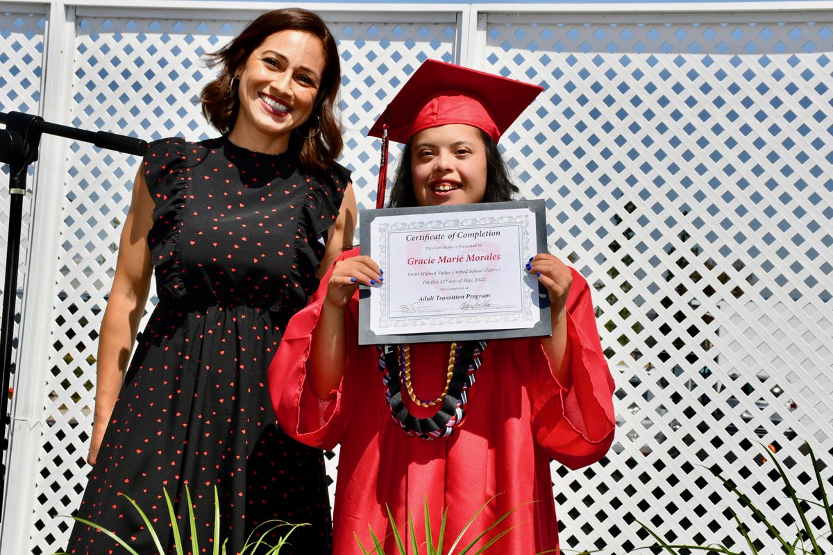 WVUSD_Tweet's tweet image. Heart and Soul! Congratulations to the Class of 2022 Hockwalt Adult Resource &amp;amp; Transition Training (HARTT) Center graduates. We are so proud of you! #ALLmeansALL #TogetherAgain #ReconnectRestoreReimagine