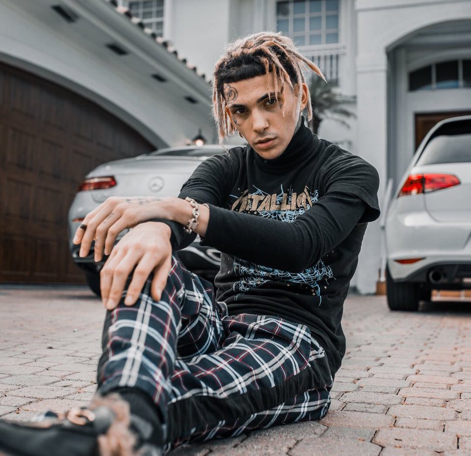 domislivenews's tweet photo. Florida Rapper OhTrapstar Has Reportedly Passed Away https://t.co/c7sA5tEUyN